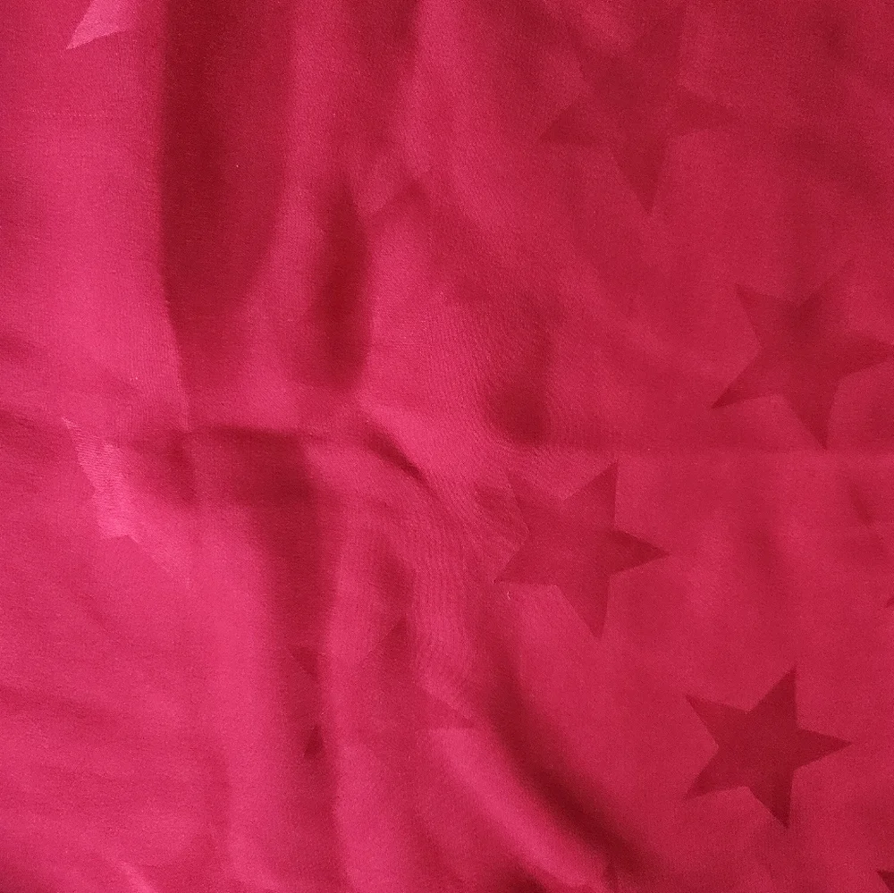 ECHO Black-Bordered Red Star Pattern Scarf | SZ 35